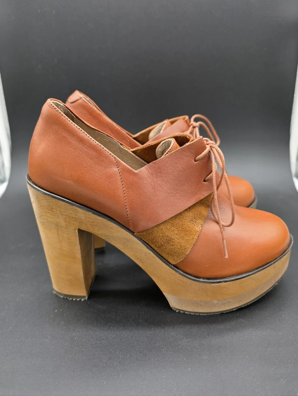 Women’s Lace-Up Platform Heels in Cognac Brown